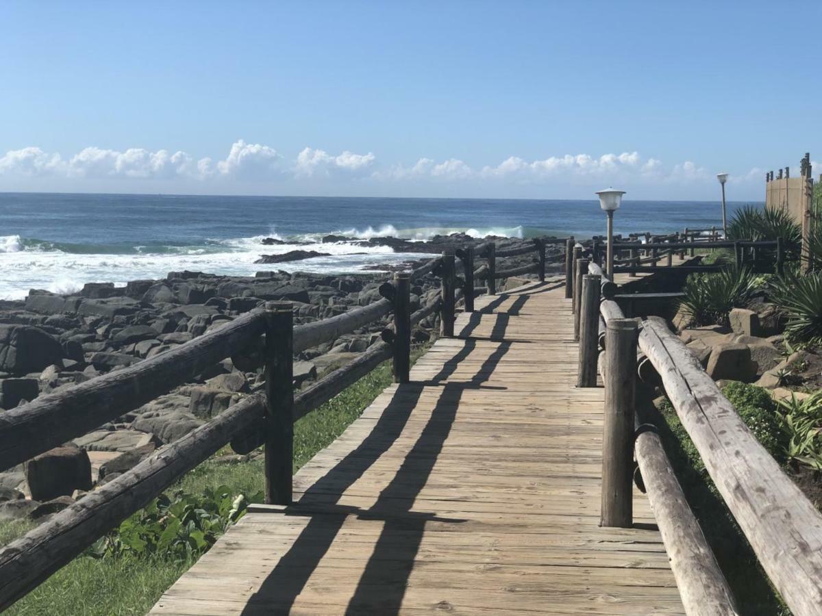 Sands Beach Breaks Luxury Beach Front Ballito Exterior foto